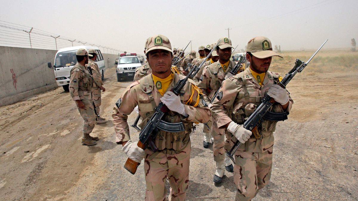 İran'da silahlı çatışma: 8 ölü