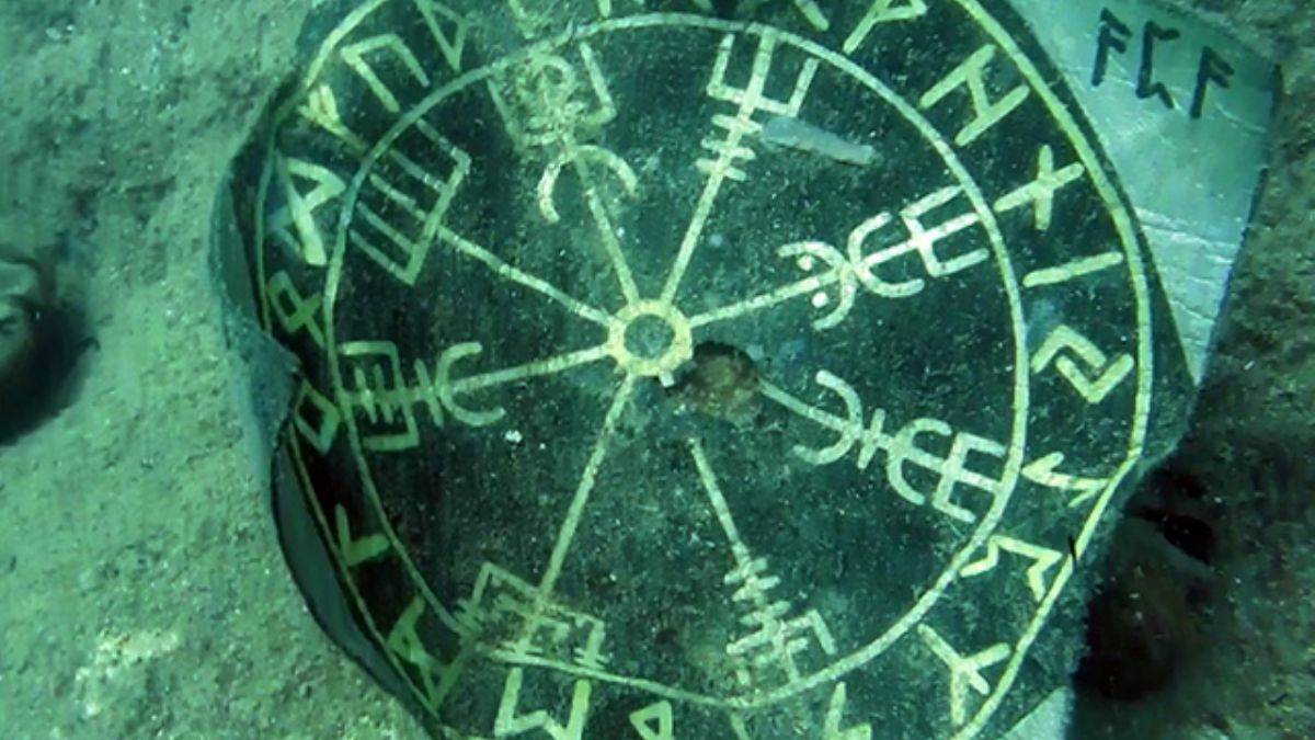 Prof. Dr. Gökoğlu'ndan 'bu nedir, bilen varsa yazsın' paylaşımı