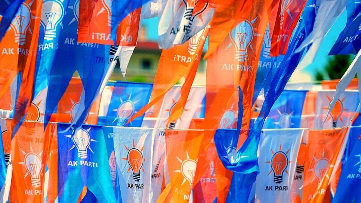 'AK Parti'nin önünde bombalar patlayacak'