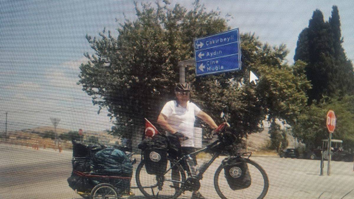 Sade Yaşama Teşvik İçin 700 Km Pedal Çevirecek