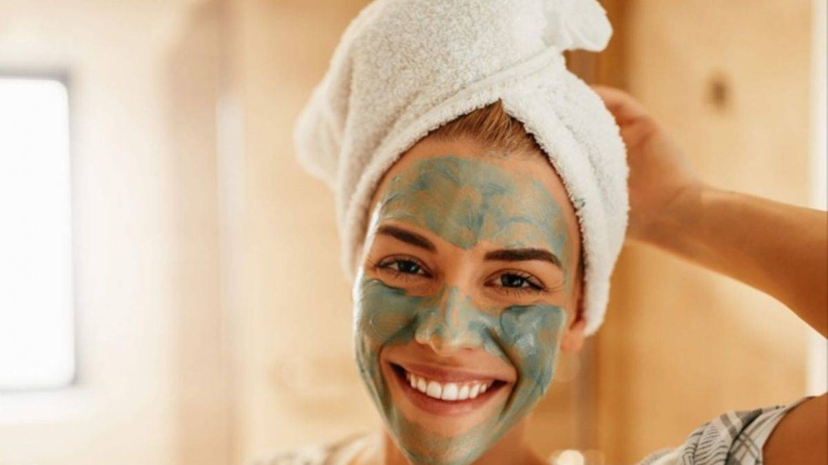 Evde bulunan malzemelerle cilt maskeleri hazırlayabilirsiniz!