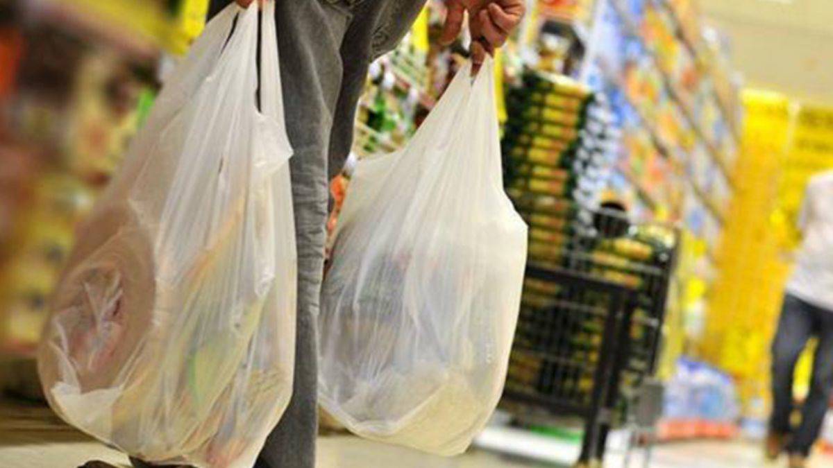 Zincir marketlere kağıt, bez çanta ve file zorunluluğu