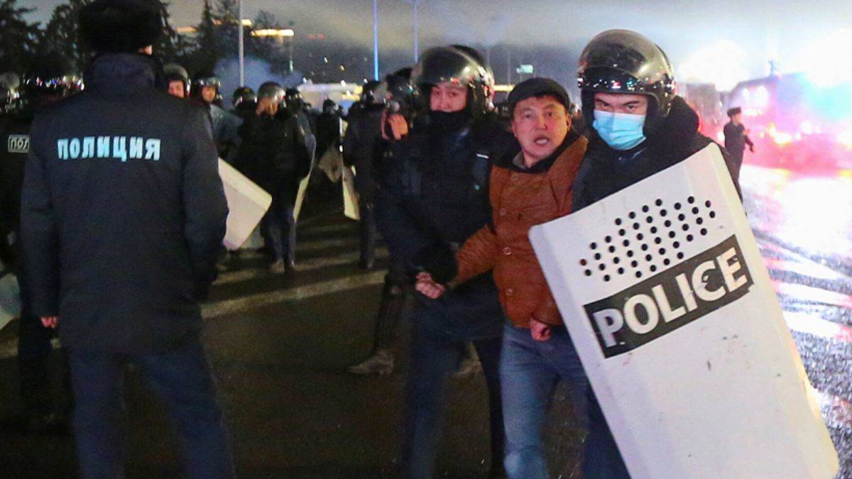 Kazakistan'daki protestolarda onlarca kişinin öldüğü açıklandı