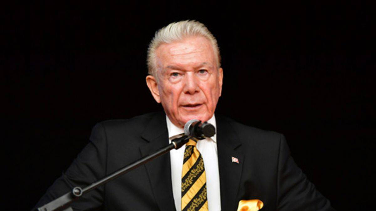 Uğur Dündar koronavirüse yakalandı