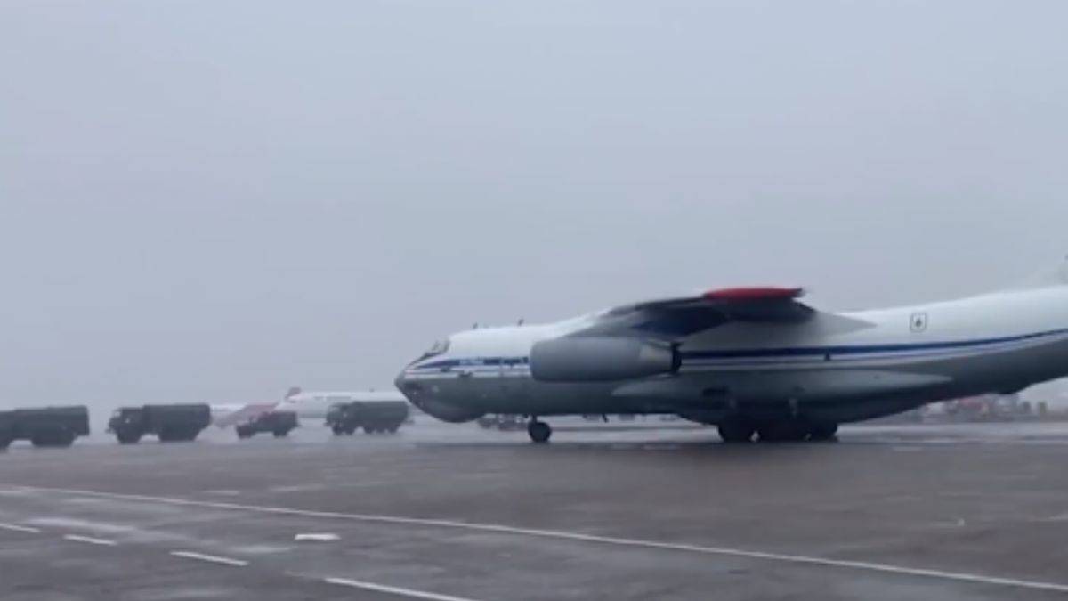 9 Rus askeri nakliye uçağı Kazakistan’da!