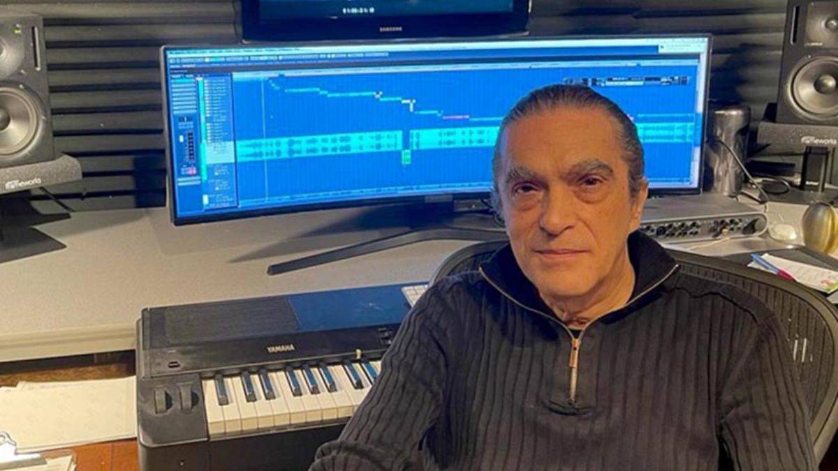 'Kesişme, İyi ki Varsın Eren'in müziklerine Fahir Atakoğlu imza attı