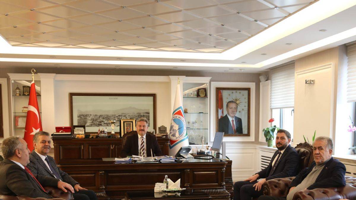 MHP'li yöneticilerden Başkan Palancıoğlu'na ziyaret