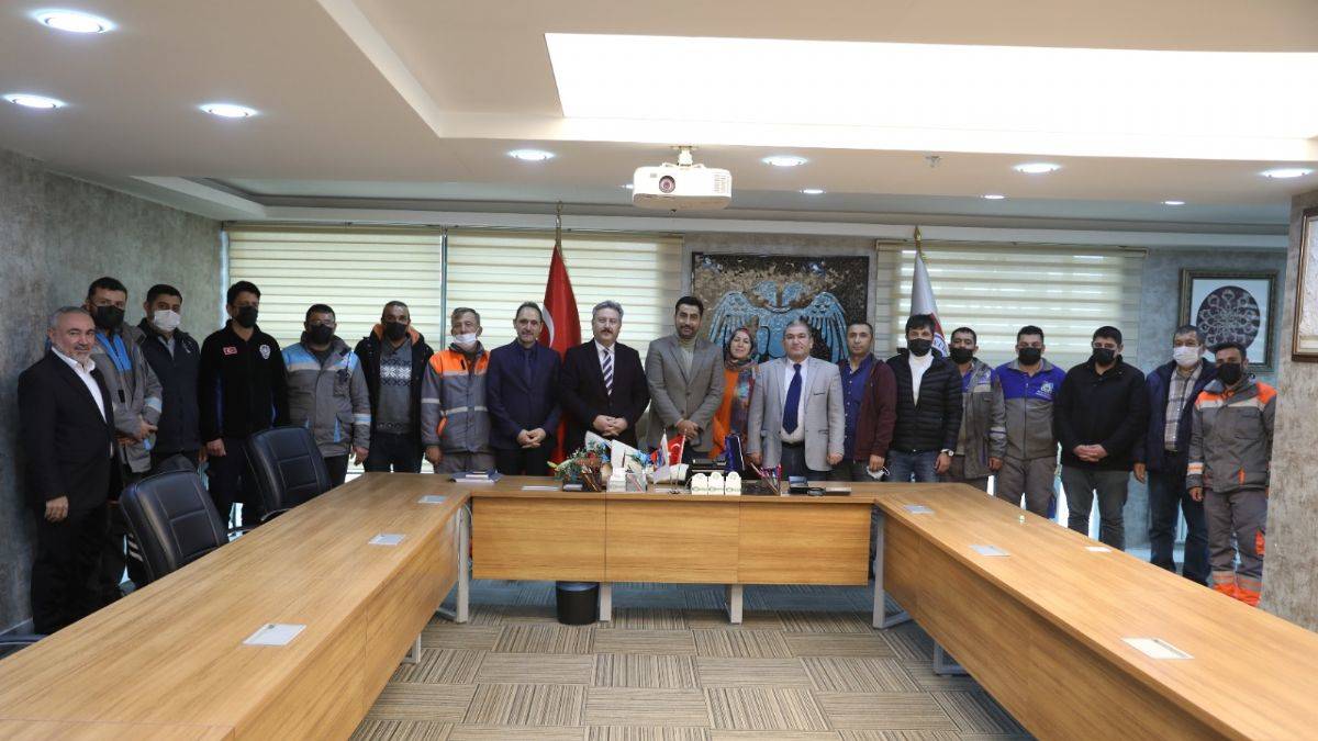 Hizmet İş Sendikası ve belediye işçilerinden Başkan Palancıoğlu'na teşekkür