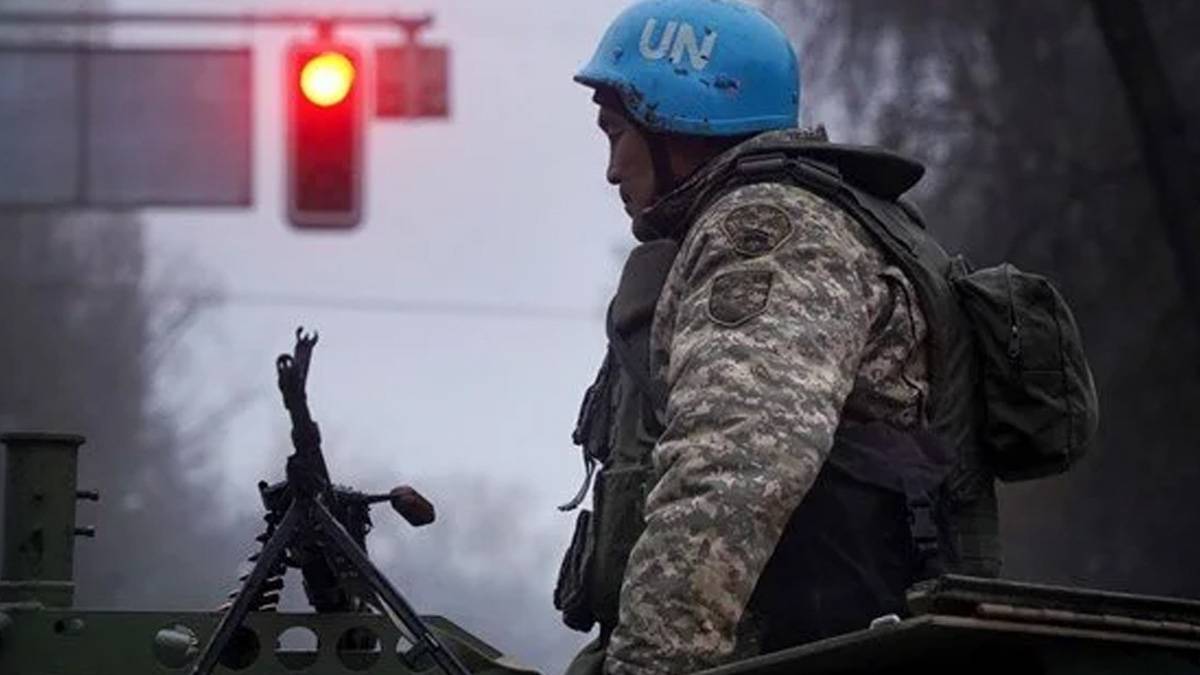 BM'den Kazakistan'a 'mavi baret' tepkisi