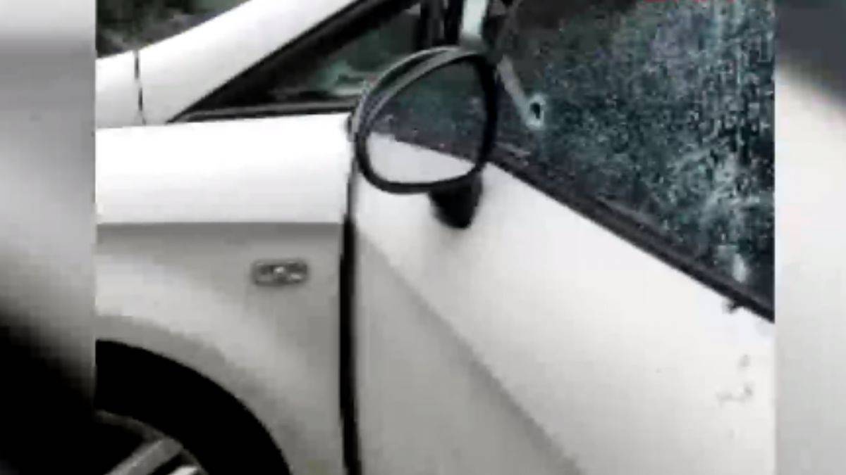 Eski sevgilisinin önünü kesip kurşun yağdırdı