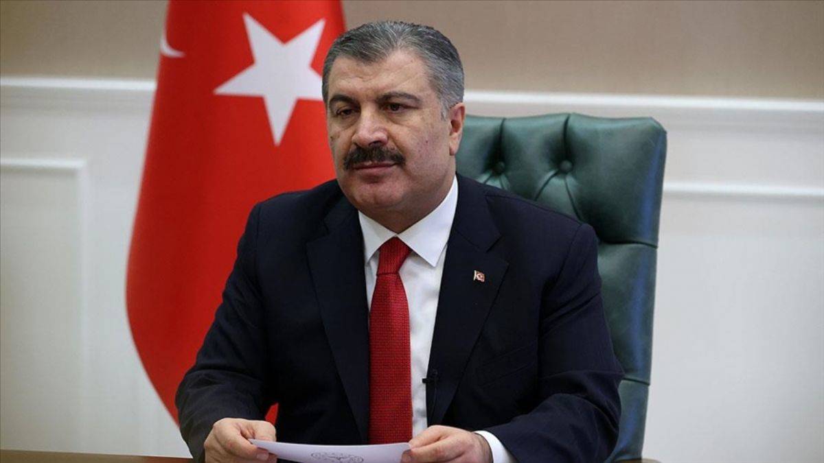 Bakan Koca: PCR testi zorunluluğu kaldırıldı