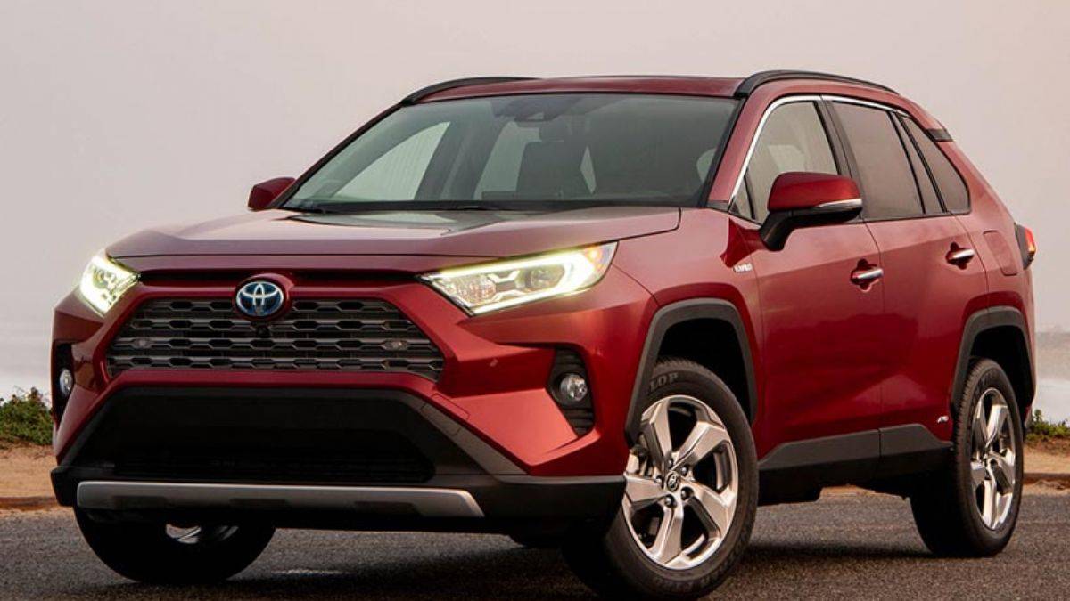 Toyota, 'en çok satan' unvanını 2021'de de korudu