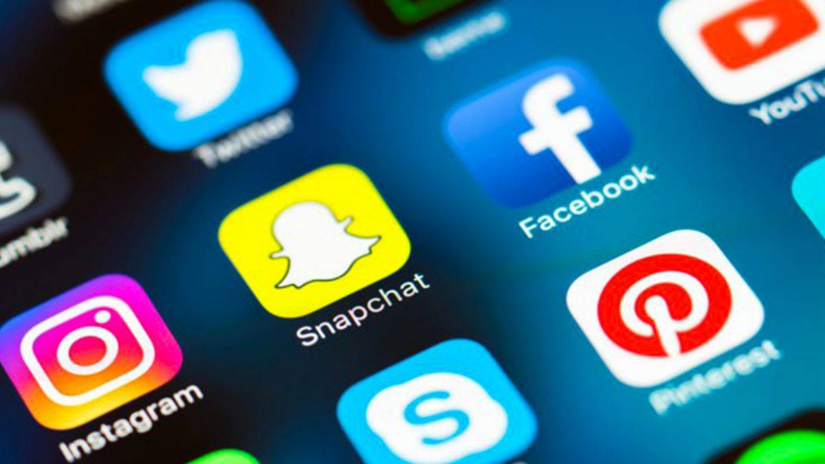 ABD'de sosyal medya şirketleri ifadeye çağrıldı