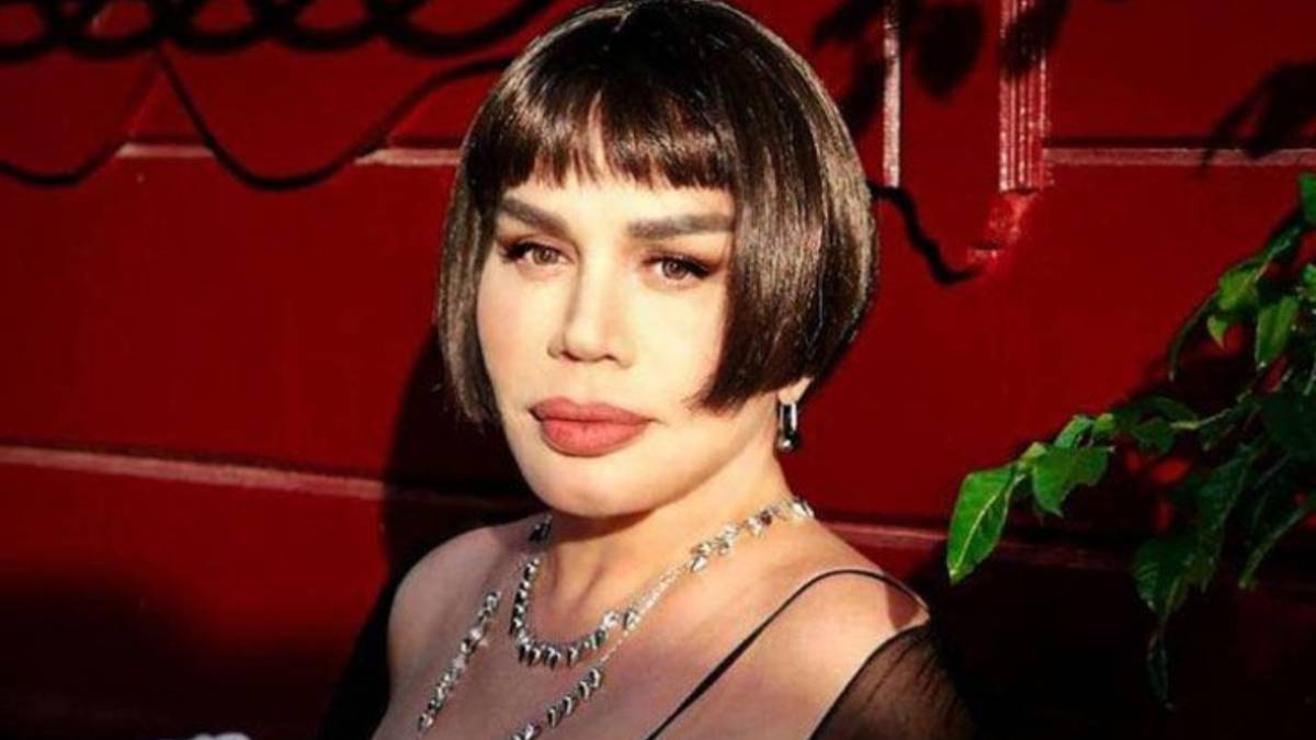 Sezen Aksu Şahane Bir Şey Yaşamak şarkı sözlerini değiştirecek mi?