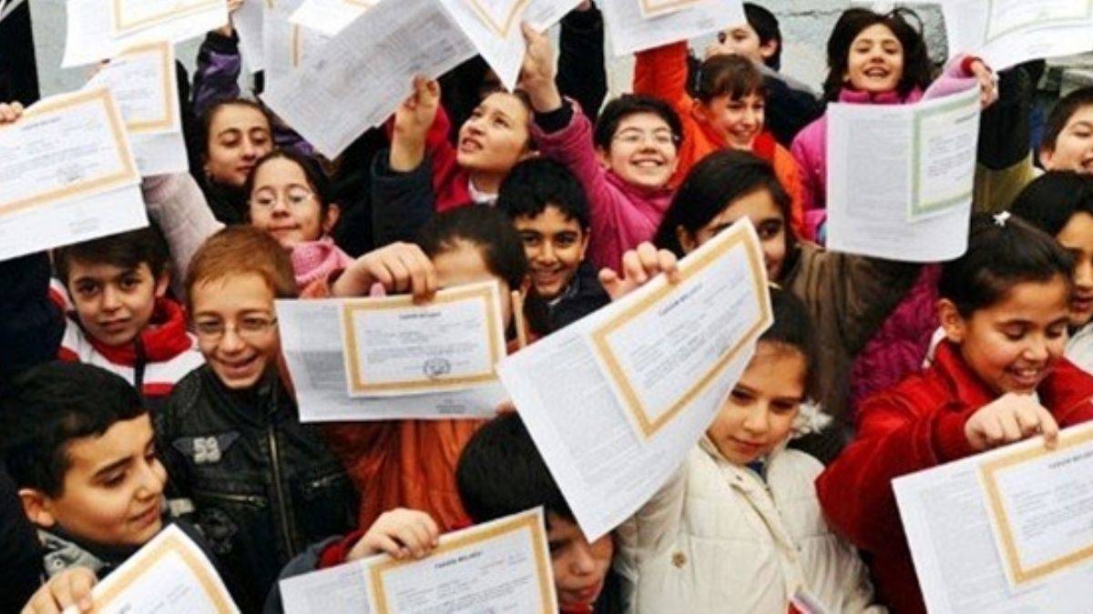 Teşekkür Belgesi kaç puanla alınır? Ortaokul ve lise teşekkür belgesi notu