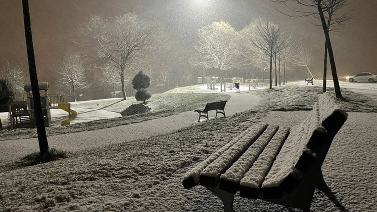 Sakarya'da yarın okullar mi? 19 Ocak Çarşamba Sakarya'da okul var mı? Sakarya'da okullar tatil edildi mi?