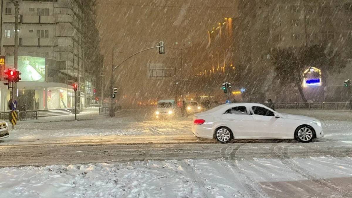 Gaziantep'te il dışına çıkış yasak mı? Gaziantep'te şehir dışına çıkma yasağı ne zaman bitecek?