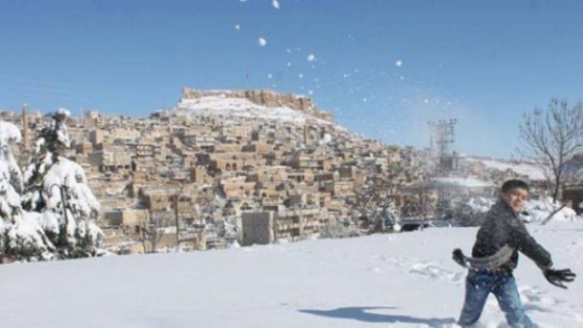 Mardin'de yarın okullar tatil mi? 20 Ocak Mardin'de okullar tatil mi? Son Dakika Mardin Valiliği kar tatili açıklaması