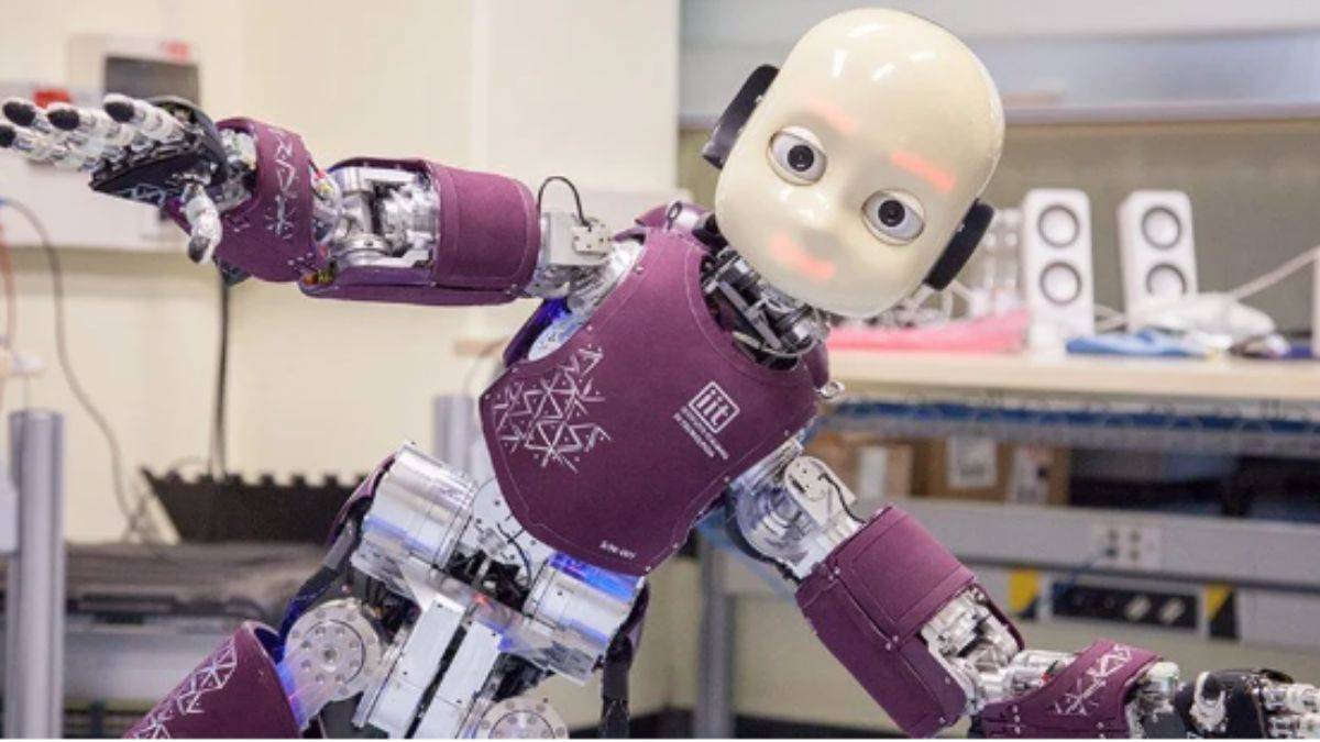 Iron Man zırhıyla donatıldı: Enkaz altında kalan afetzedeleri kurtarmak için robot geliştirildi