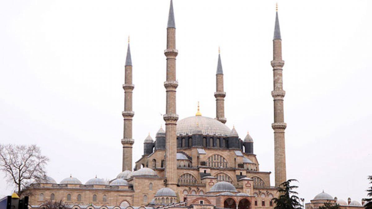 Selimiye Camisi, Kılınan Son Cuma Namazıyla Restorasyona Alındı