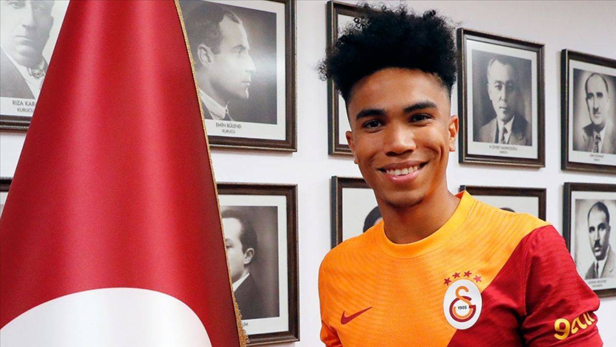 Galatasaray: Assunçao'nun sözleşmesi feshedildi
