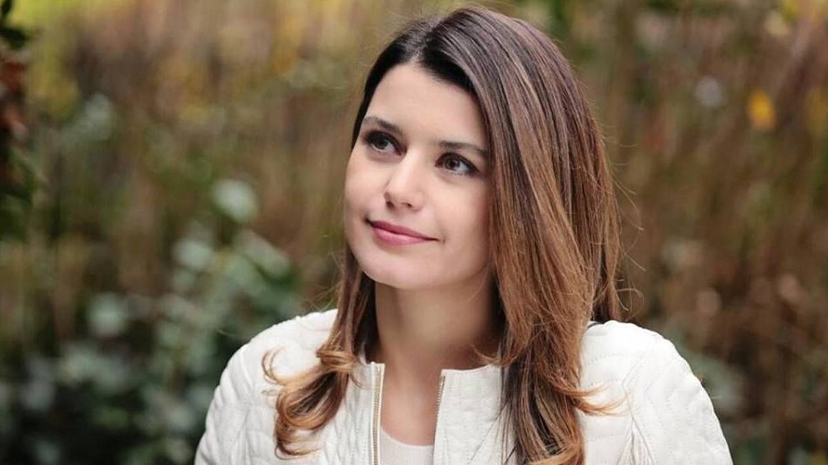 Beren Saat'ten ''Erdoğan ve Sezen Aksu'' açıklaması