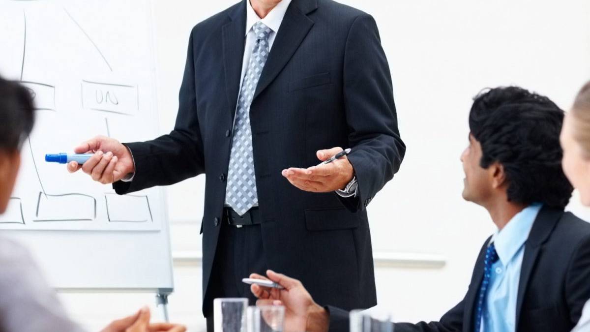 Dev şirket 1500 yöneticisini işten çıkaracak