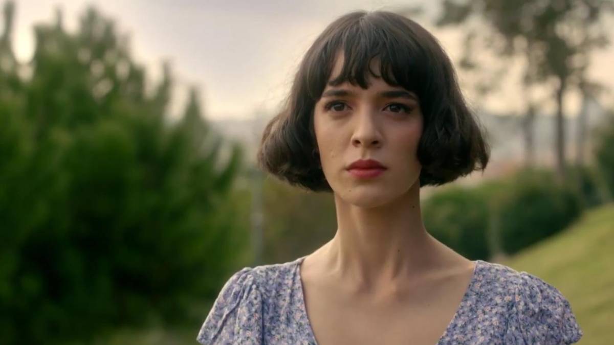 Yalnız Kurt dizisi Mira kimdir? Mira'yı hangi oyuncu oynuyor? Yalnız Kurt Mira'nın gerçek adı ne?