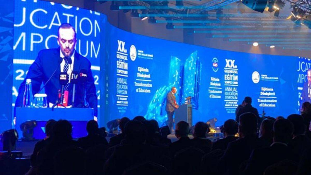 Antalya'da bugün 20. geleneksel eğitim sempozyumu başladı