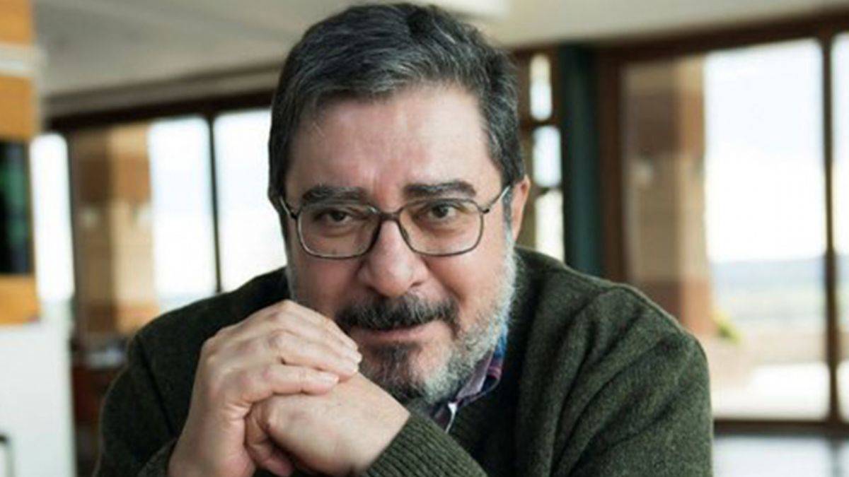 'Sol kendini 'Kemalist dikta özleminden' de kurtaramadı'