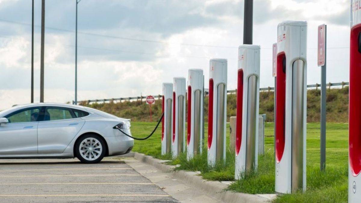 Tesla’dan İzmir hamlesi!