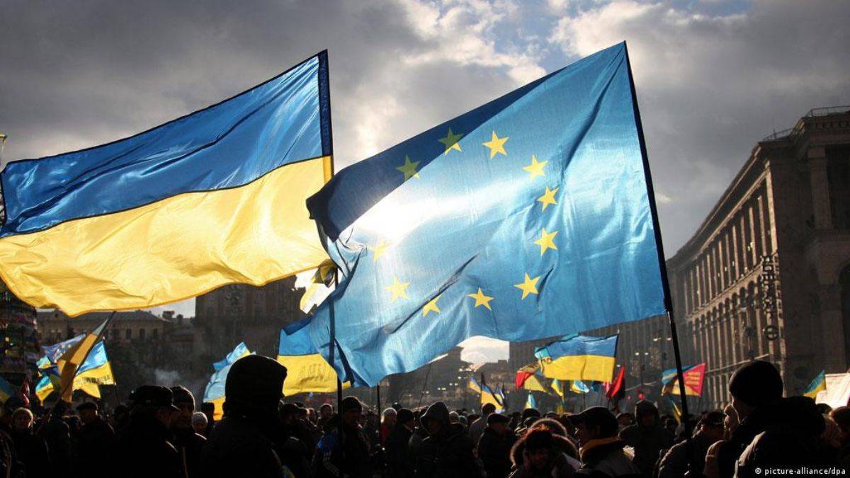 Bercan Tutar: Ukrayna krizi, Avrupa’yı yeniden dizayn projesidir