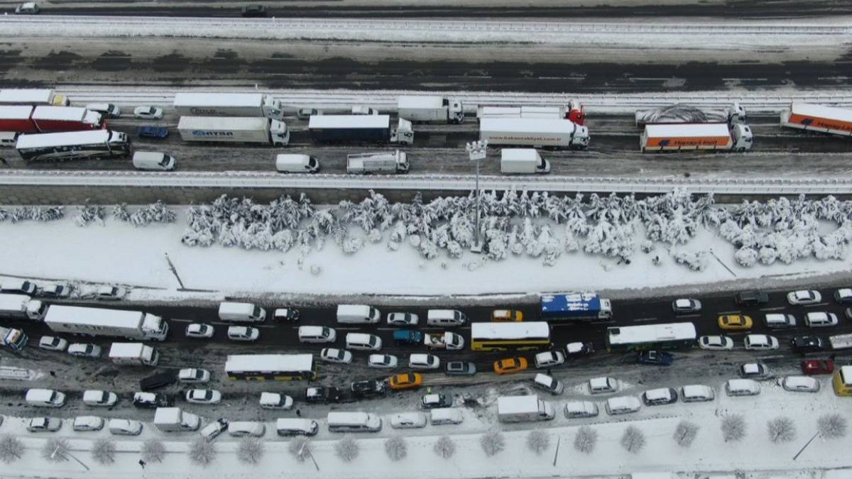 Kuzey Marmara Otoyolu'nu işleten firmaya ''kar'' cezası