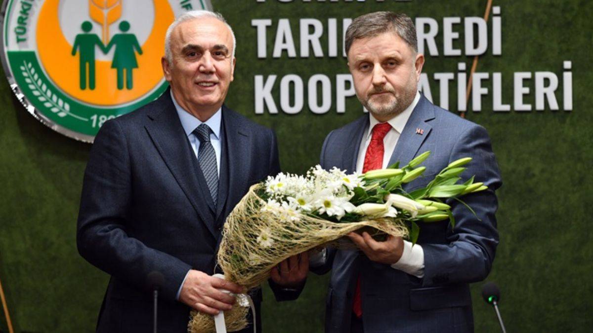 Tarım Kredi'de devir teslim töreni yapıldı