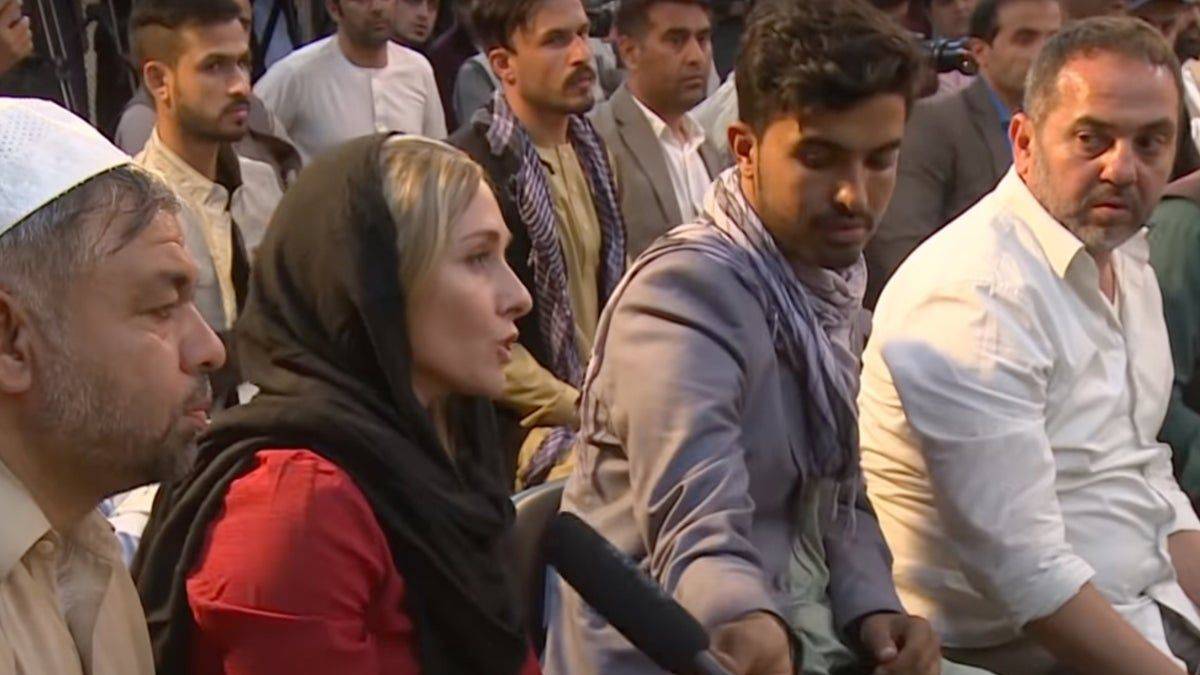 Yeni Zelandalı gazeteci: Taliban'ı eleştiriyordum, kendi ülkem mağdur etti