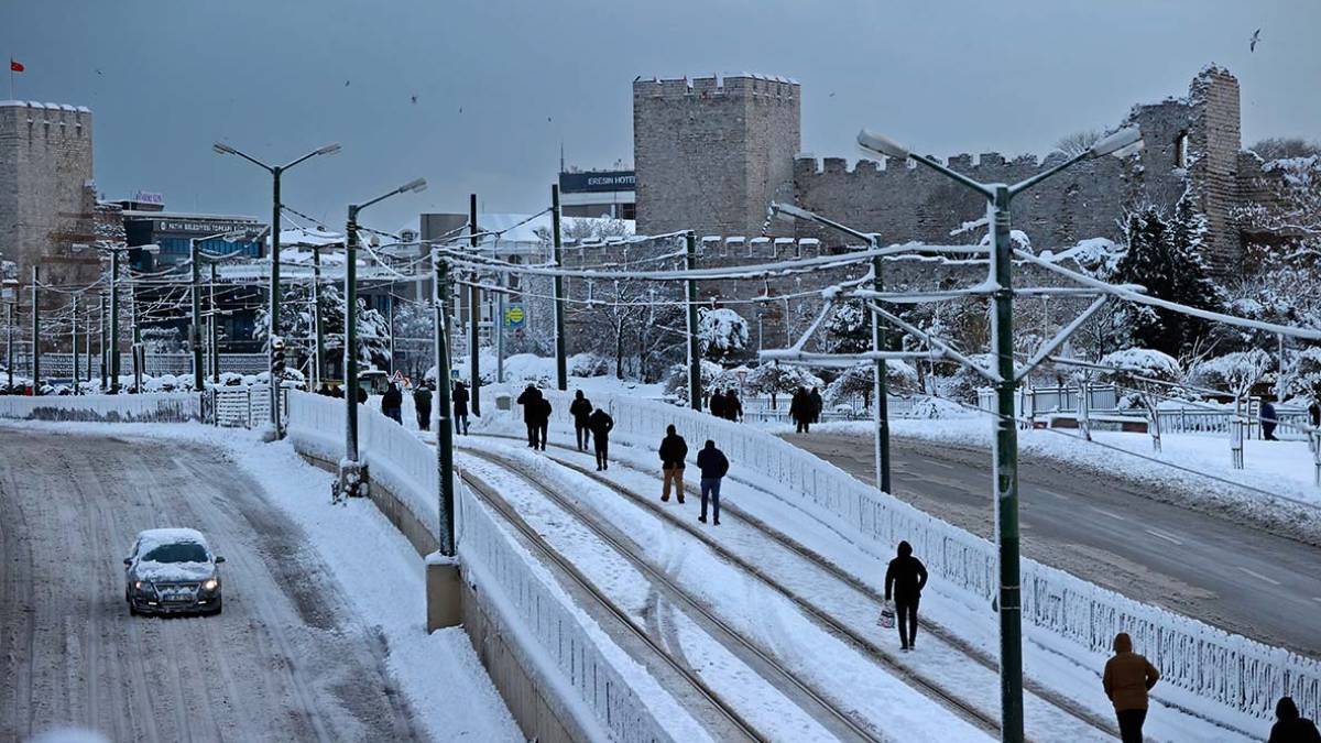 İstanbul'a kar yağacak mı? İstanbul'a ne zaman kar yağacak?