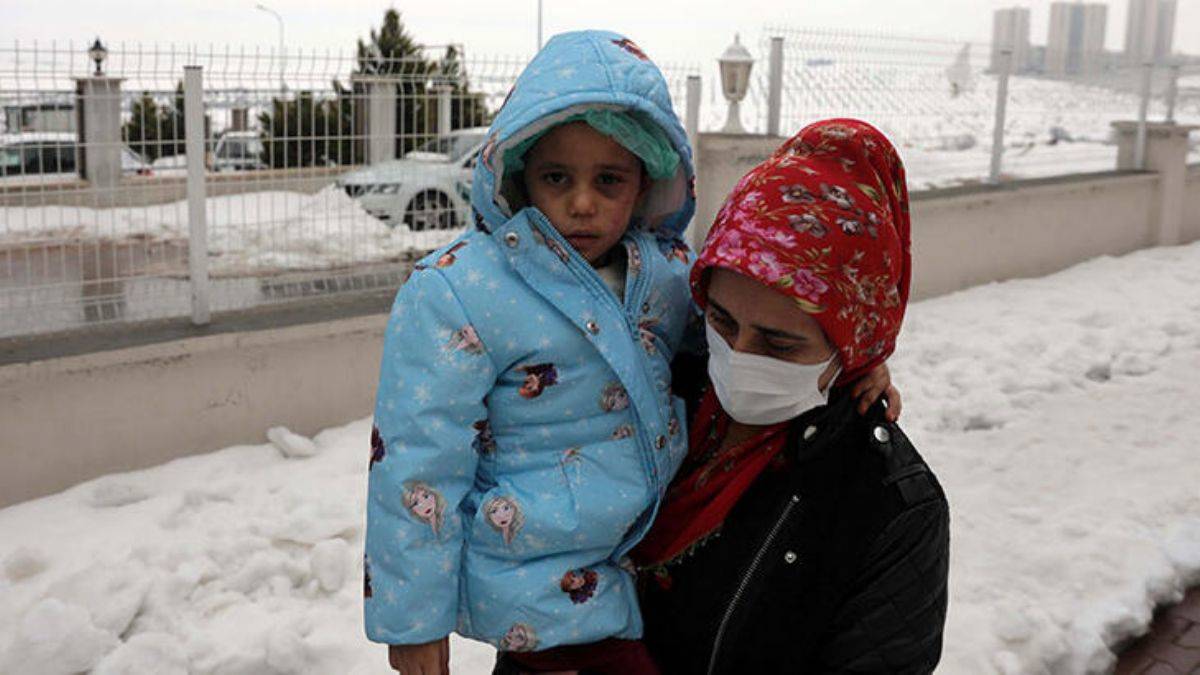 Minik Asiye ve ailesi, polisevine yerleştirildi