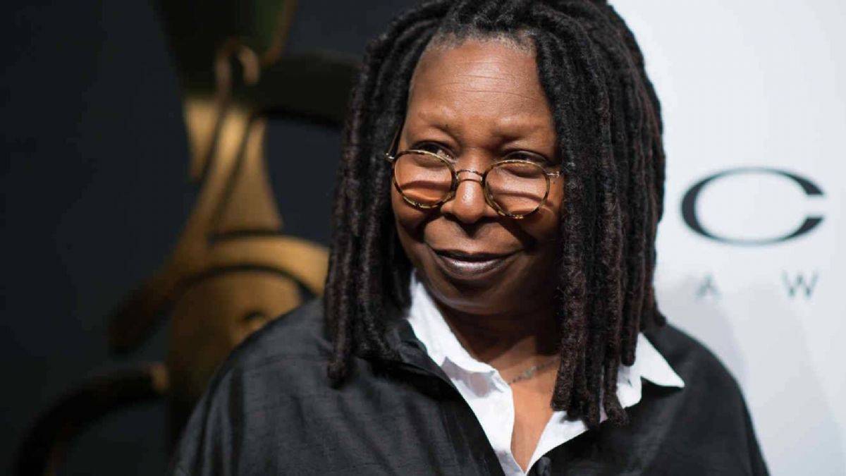 Whoopi Goldberg, 'Holokost’ yorumuna tepki gelince özür diledi