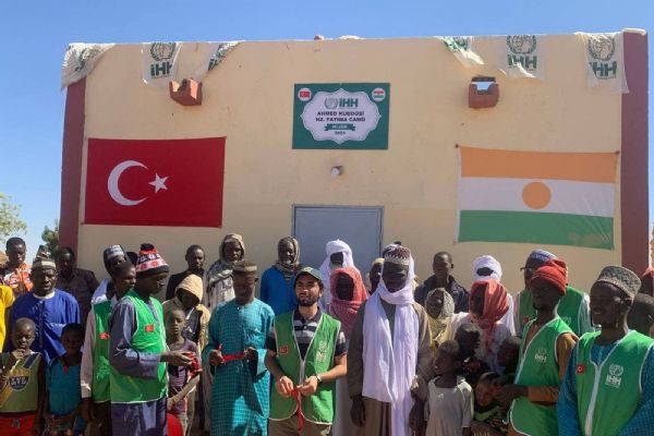 Türkiye'den Nijer'e 9 cami