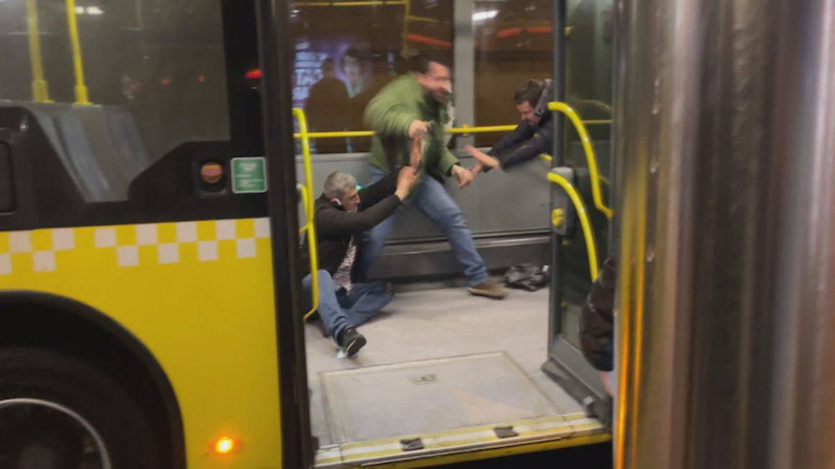 Metrobüste bıçaklı saldırı olayında yeni gelişme