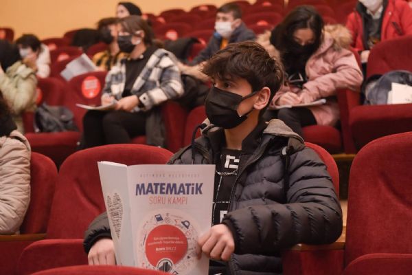 Altındağlı gençlere matematik kampı
