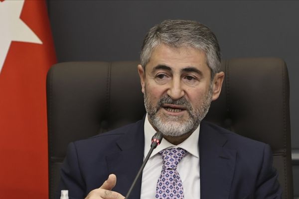 Bakan Nebati: Enflasyonun nisana kadar yüzde 50'nin altında zirve yapmasını bekliyoruz