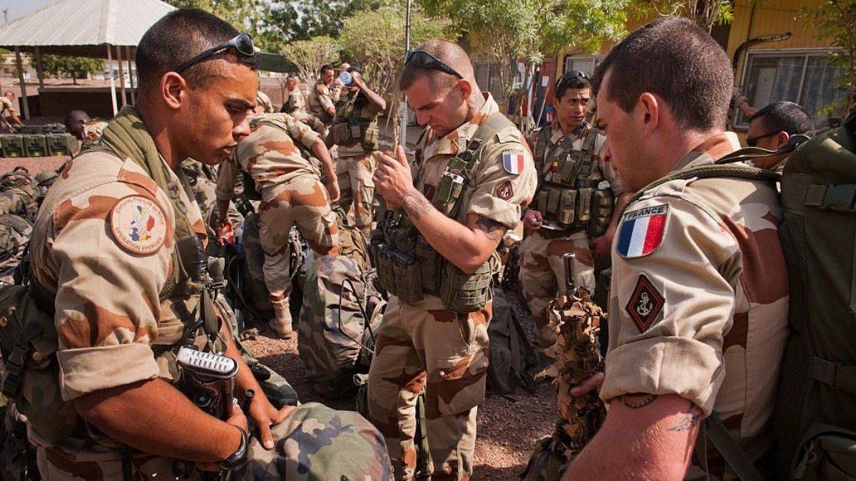 'Fransa öncülüğündeki Avrupalı güçler Mali'yi tamamen terk edecek'