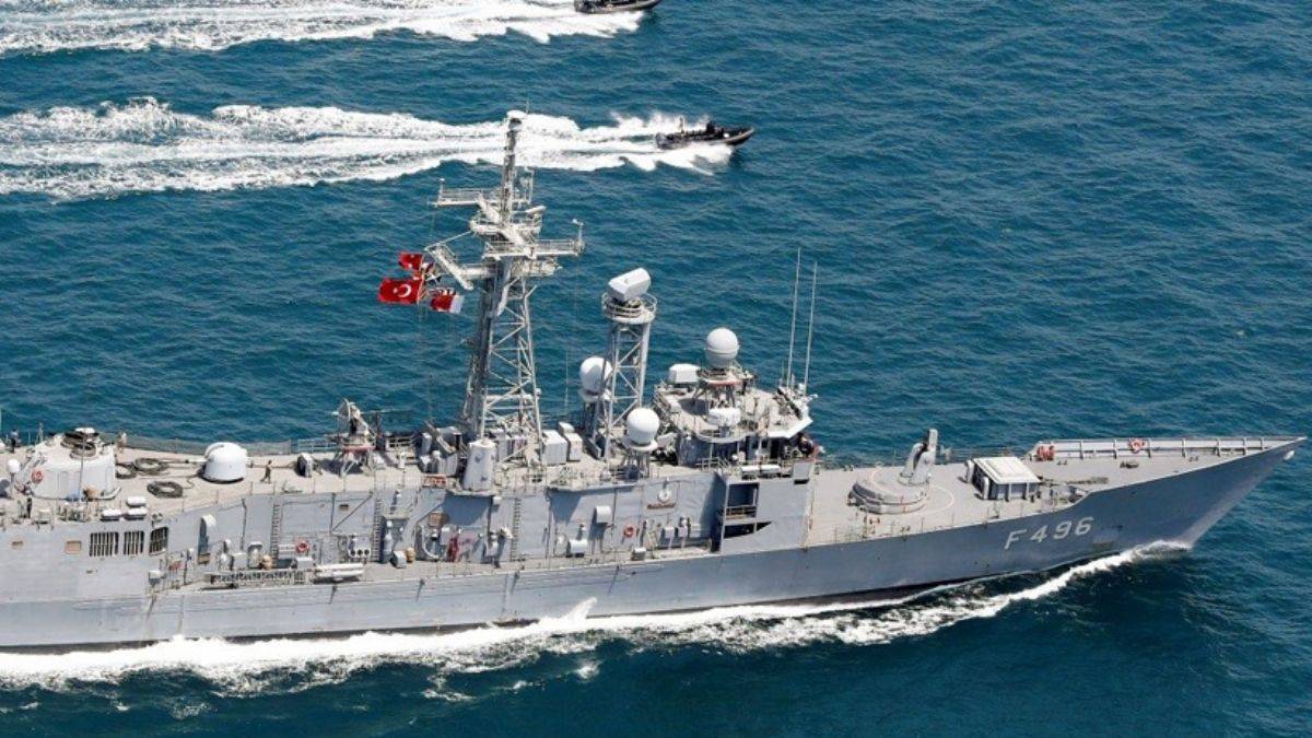 Türk askerinin Aden Körfezi'ndeki görev süresi uzatıldı