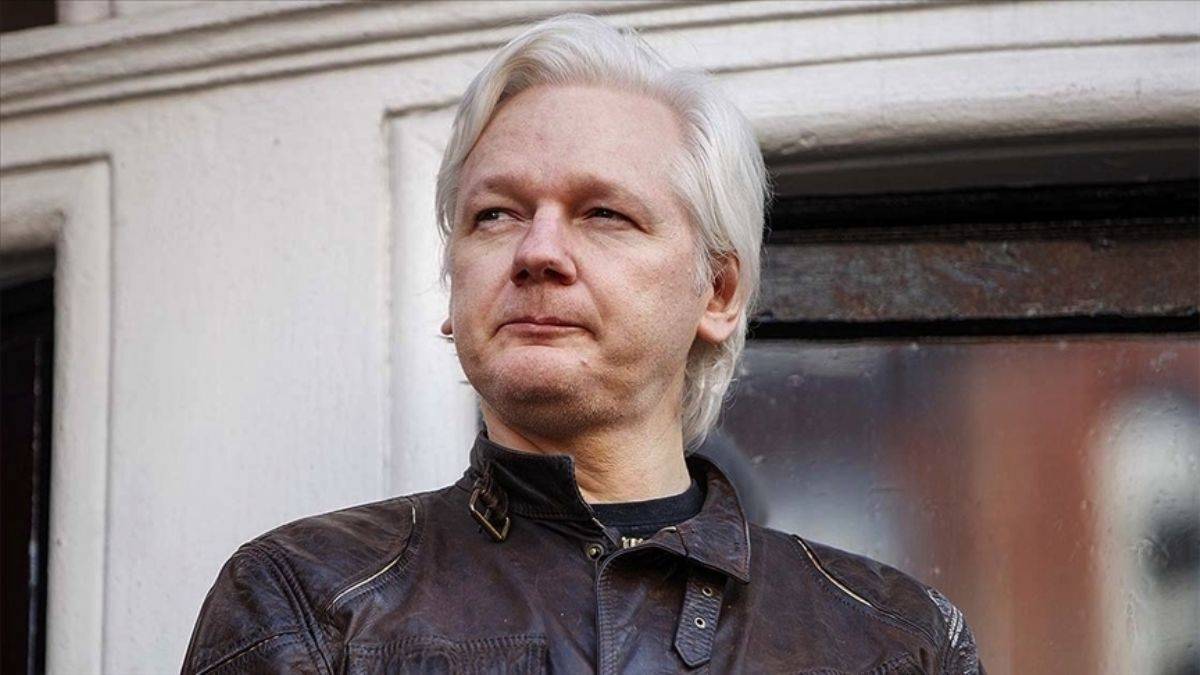 Fransa’dan Assange’a ret