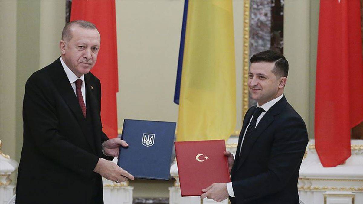 Zelenskiy, Putin ile Türkiye’de görüşmeyi kabul etti