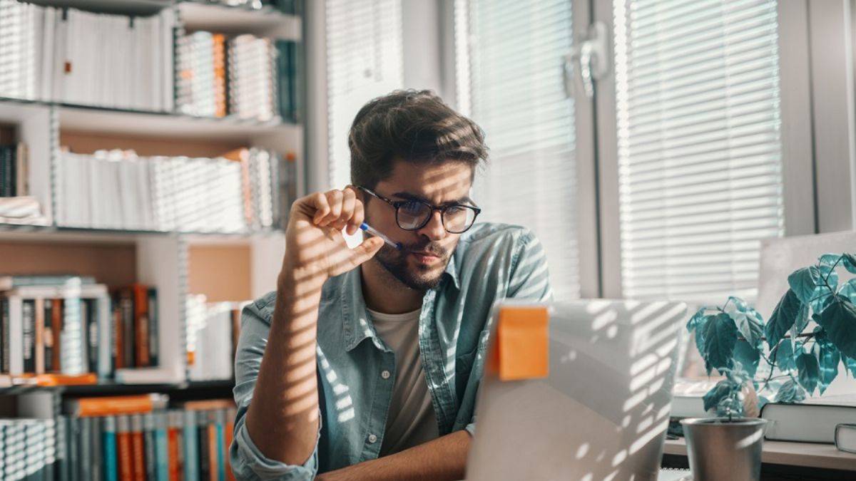 Meslek Seçimi Yapılırken Nelere Dikkat Edilmeli? Meslek Seçiminde Bilinmesi Gerekenler Nelerdir?