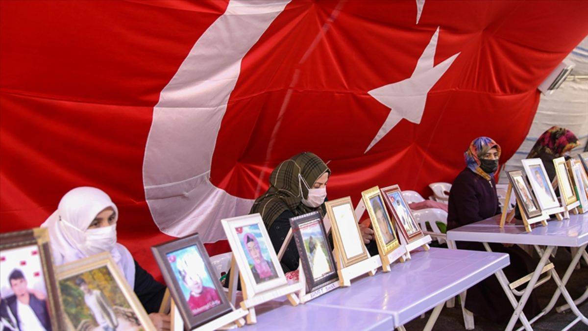 Evlat nöbetinden 888. Gün!