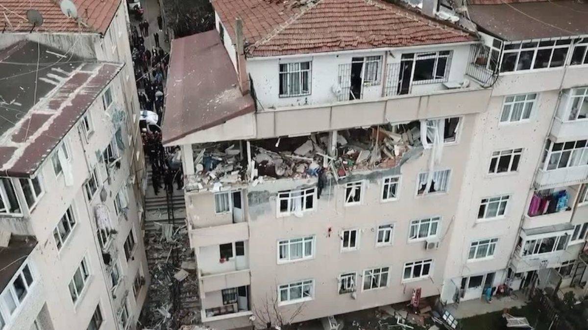 Üsküdar'da patlama: Yaralılar var