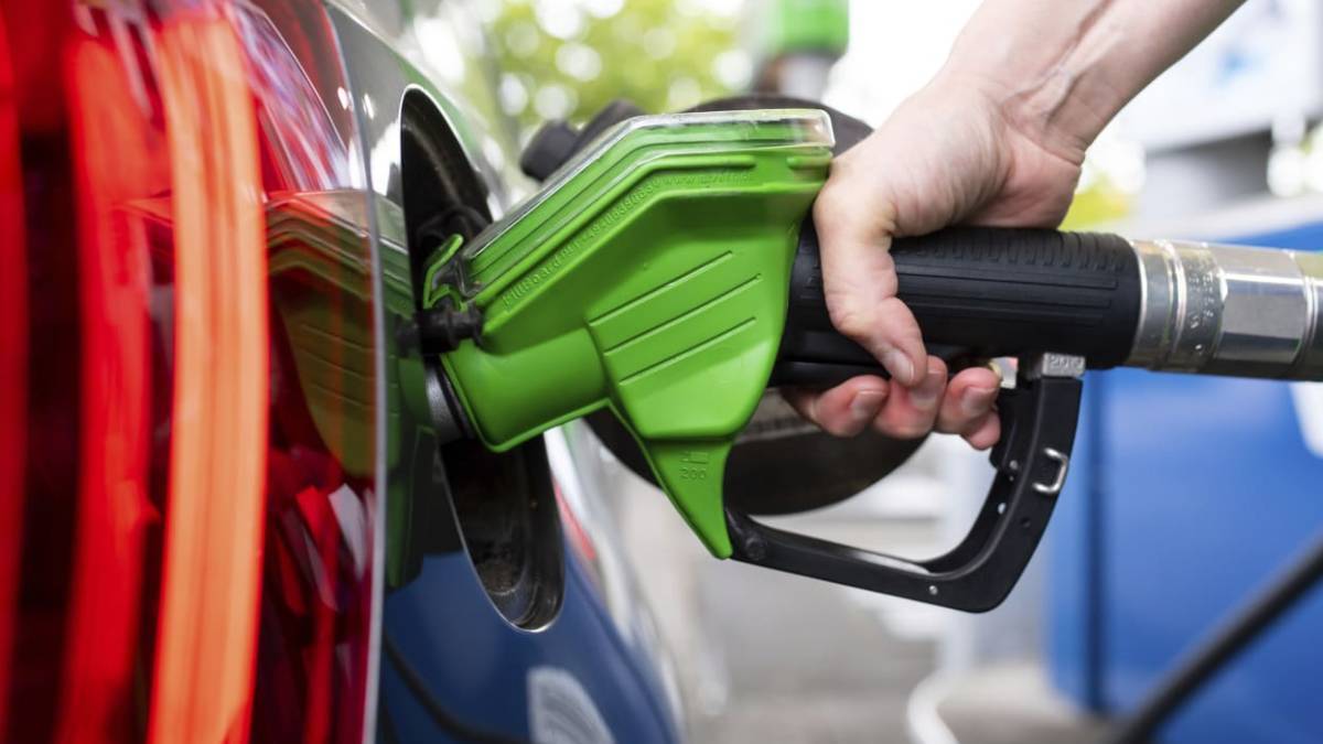 Benzine zam geldi mi? Benzine zam var mı? Benzin güncel fiyatı ne kadar?